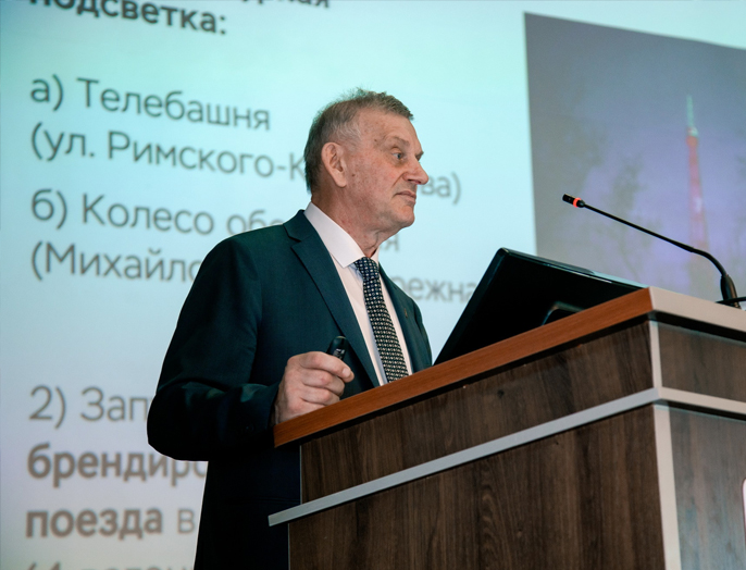 Итоги подведены, задачи поставлены: ректор НГТУ НЭТИ выступил с докладом на производственном совещании

